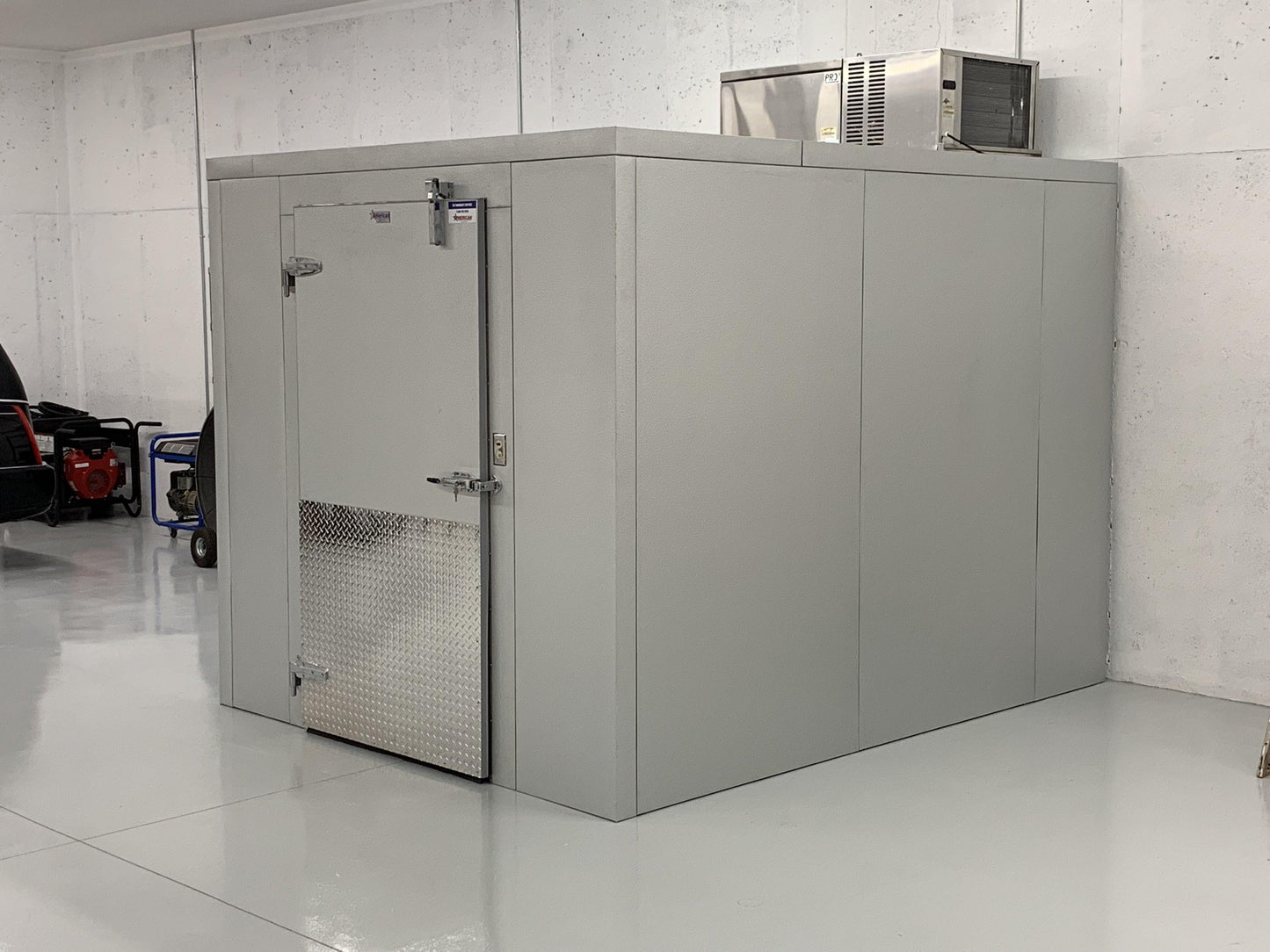 8 x 10 Walk-In Mortuary Morgue Cooler by American Mortuary - American Mortuary Coolers Powered by Funeral Source One Supply Company 